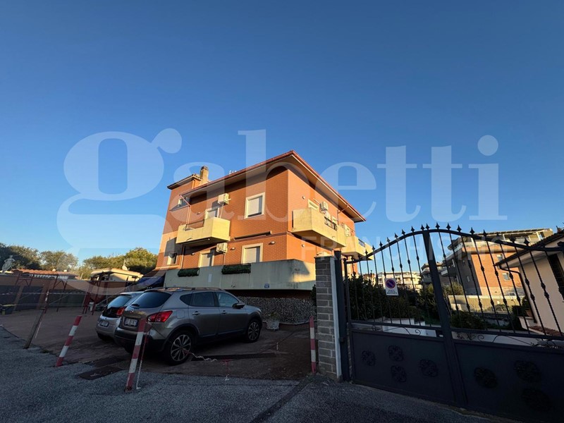 Bilocale in Vendita a Marino, 169'000&euro;, 66 m²