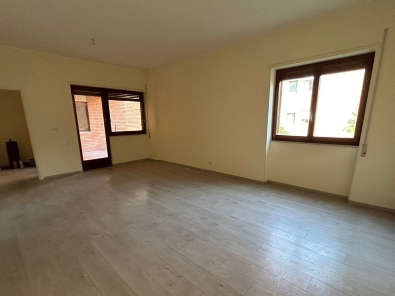 Appartamento in Vendita a Roma, 550'000&euro;, 160 m²