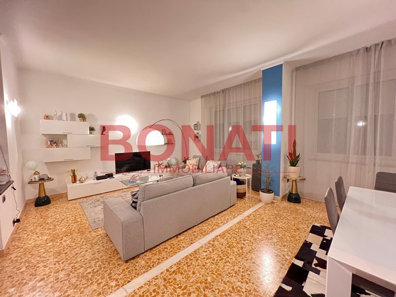 Appartamento in Vendita a La Spezia, zona Periferia Est, 265'000&euro;, 110 m², arredato