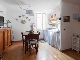 Trilocale in Vendita a Lerici, 215'000&euro;, 45 m², arredato