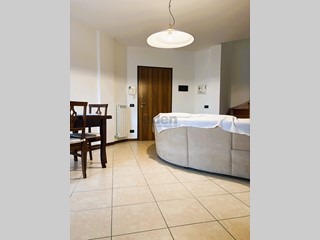 Appartamento in Vendita a Castelfranco Emilia, zona castelfranco emilia, 310'000&euro;, 160 m², con Box