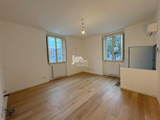 Trilocale in Vendita a Brescia, 255'000&euro;, 80 m²