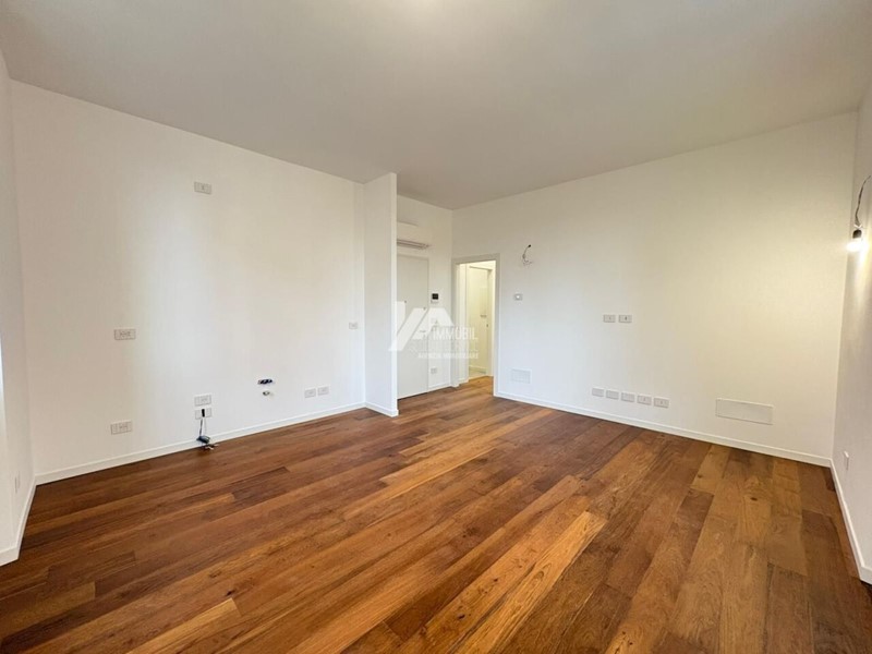 Trilocale in Vendita a Brescia, 265'000&euro;, 80 m²