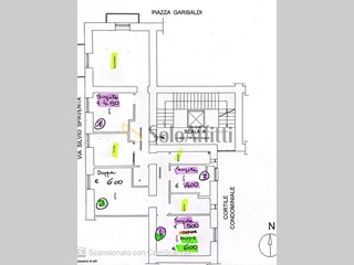 Appartamento in Affitto a Napoli, zona Mercato, 1'800&euro;, 120 m², arredato