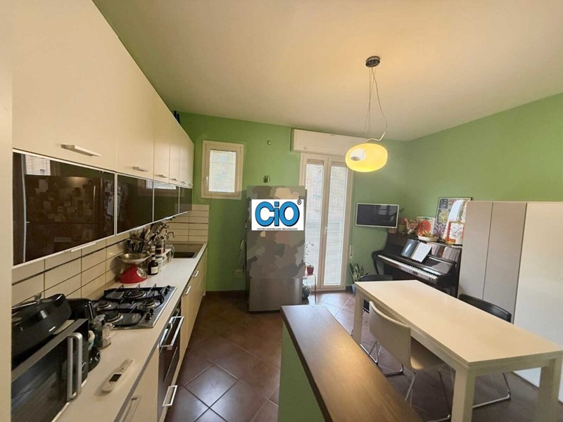 Quadrilocale in Vendita a Bologna, 190'000&euro;, 63 m²