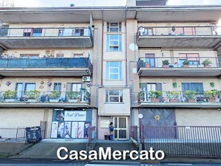 Quadrilocale in Vendita a Rocca di Papa, zona Repubblica - Centro, 145'000&euro;, 85 m²