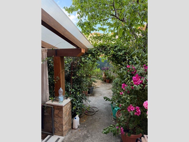 Quadrilocale in Vendita a Massa, 190'000&euro;, 80 m², arredato