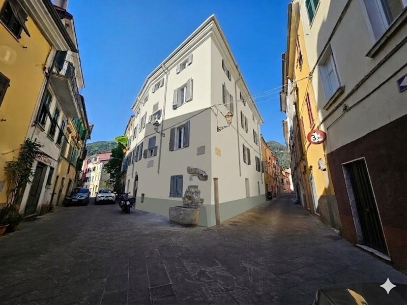 Quadrilocale in Vendita a Massa, 190'000&euro;, 80 m²