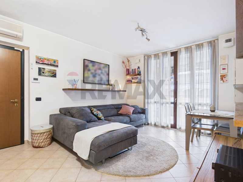 Bilocale in Vendita a Giussago, 132'000&euro;, 78 m²