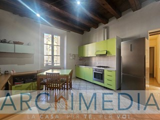 Bilocale in Vendita a Malnate, 123'000&euro;, 68 m²