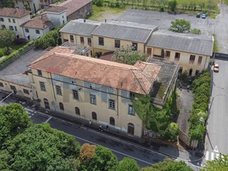 Appartamento in Vendita a Bergamo, 2'500'000&euro;, 3000 m²