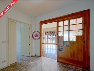 Appartamento in Vendita a Livorno, 265'000&euro;, 150 m²