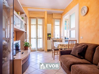 Bilocale in Vendita a Torino, 89'000&euro;, 52 m²