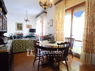 Appartamento in Vendita a Viareggio, 260'000&euro;, 85 m²