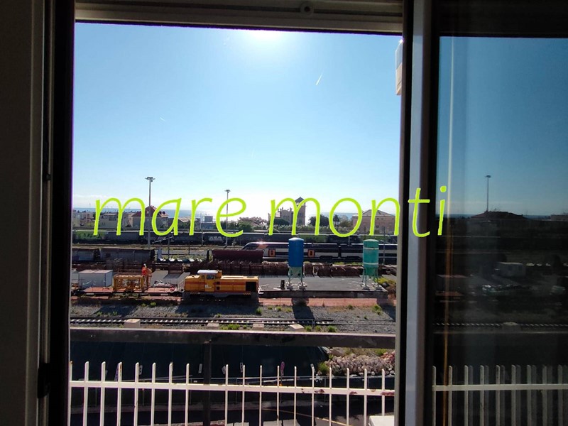 Appartamento in Vendita a Savona, 220'000&euro;, 100 m²