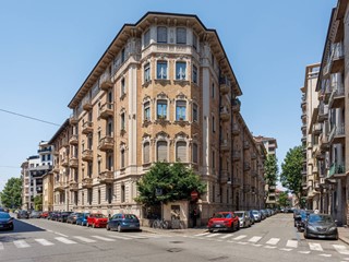 Appartamento in Vendita a Torino, 748'000&euro;, 224 m²