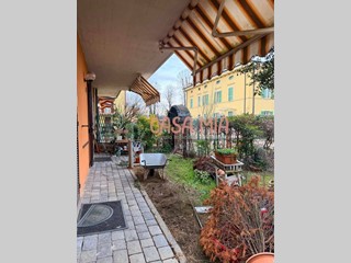 Trilocale in Vendita a Rottofreno, 120'000&euro;, 85 m²