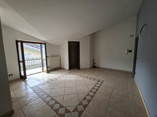 Bilocale in Vendita a Monteforte Irpino, 75'000&euro;, 56 m²