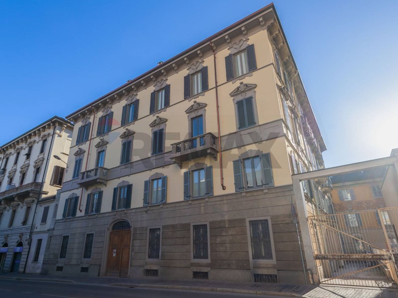 Quadrilocale in Vendita a Monza, 350'000&euro;, 136 m²