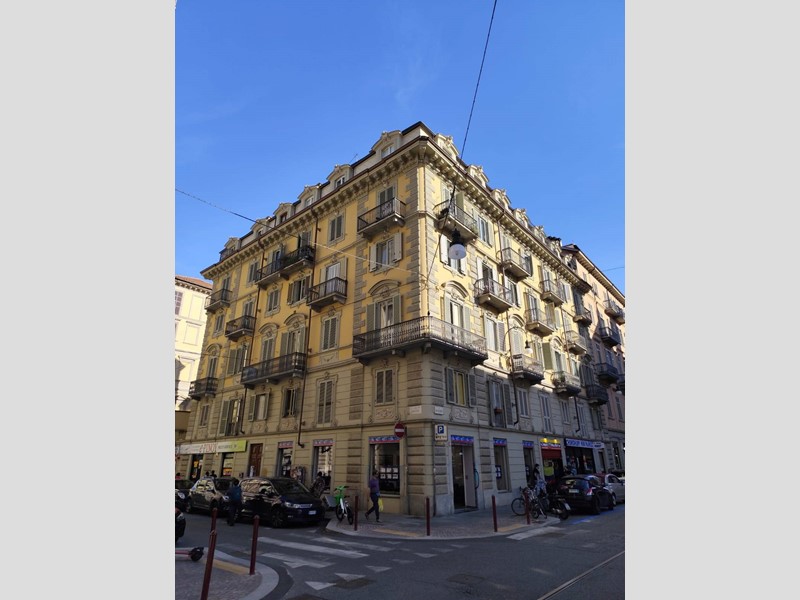 Bilocale in Vendita a Torino, 139'000&euro;, 40 m²