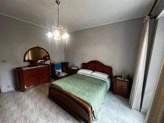 Bilocale in Vendita a Torino, 59'000&euro;, 61 m²