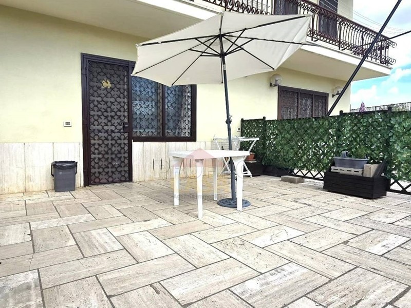 Quadrilocale in Vendita a Roma, 369'000&euro;, 203 m²