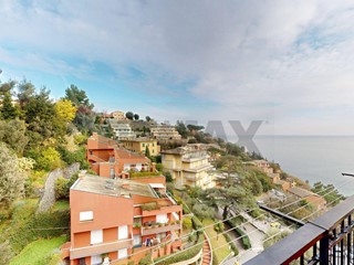 Quadrilocale in Vendita a Arenzano, 359'000&euro;, 93 m²