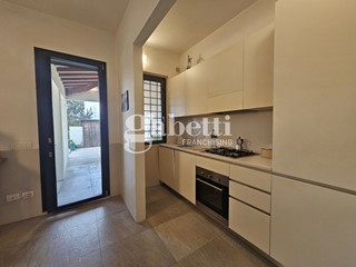 Appartamento in Vendita a Firenze, 385'000&euro;, 110 m²