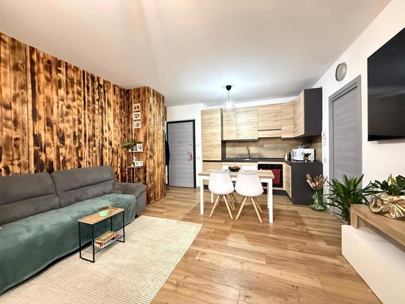 Trilocale in Vendita a Trenzano, 180'000&euro;, 80 m², arredato