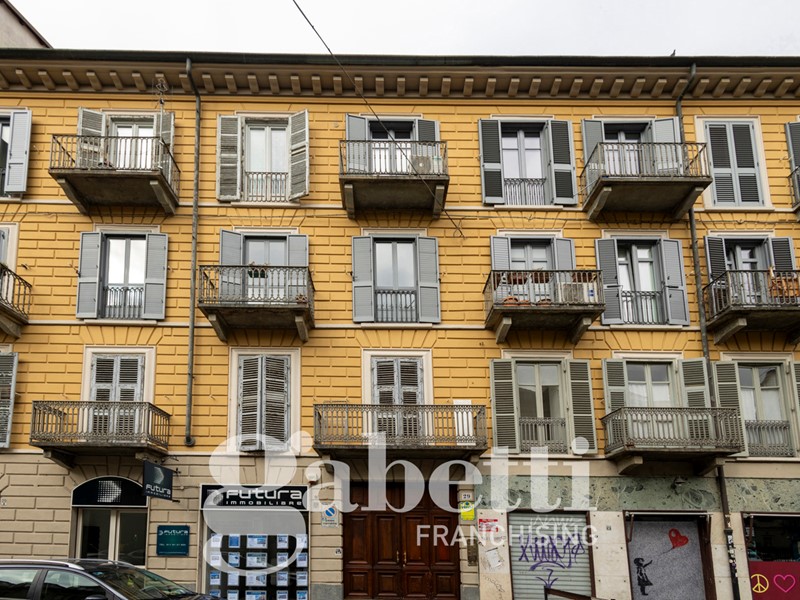 Quadrilocale in Vendita a Torino, 239'000&euro;, 103 m²