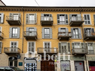 Quadrilocale in Vendita a Torino, 239'000&euro;, 103 m²