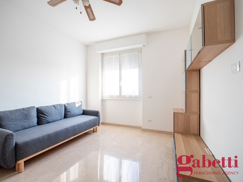 Bilocale in Affitto a Milano, 1'100&euro;, 65 m², arredato