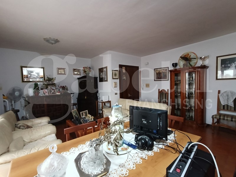 Quadrilocale in Vendita a Latina, 178'000&euro;, 110 m²