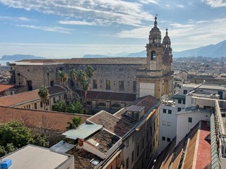 Attico in Vendita a Palermo, 1350 m²