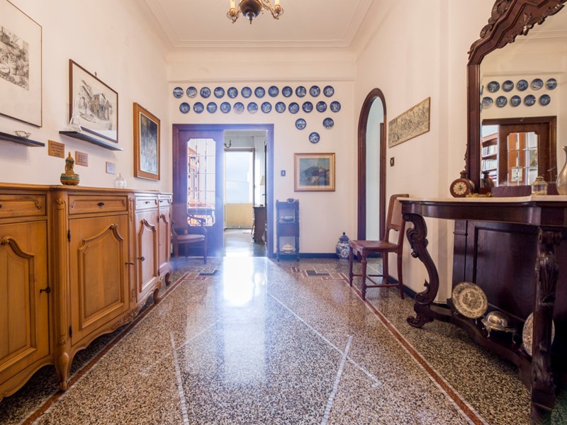 Appartamento in Vendita a Genova, zona Principe, 199'000&euro;, 124 m²