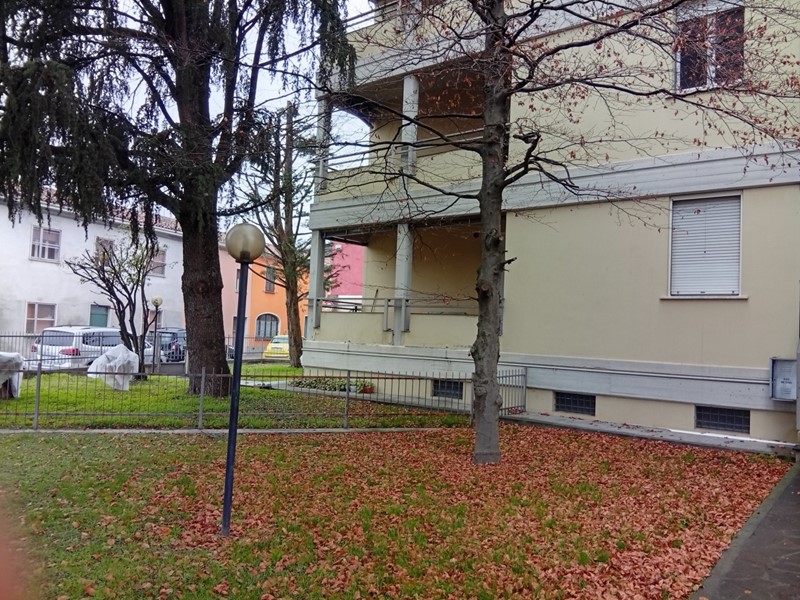 Appartamento in Vendita a Casalmaggiore, 98'000&euro;, 112 m², con Box
