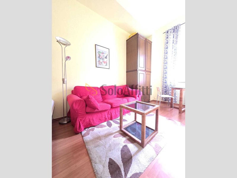 Bilocale in Affitto a Torino, zona Centro Storico, 680&euro;, 40 m², arredato