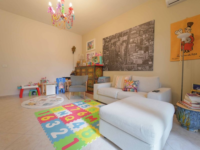 Appartamento in Vendita a Rimini, zona ANAGRAFE, 365'000&euro;, 140 m², con Box