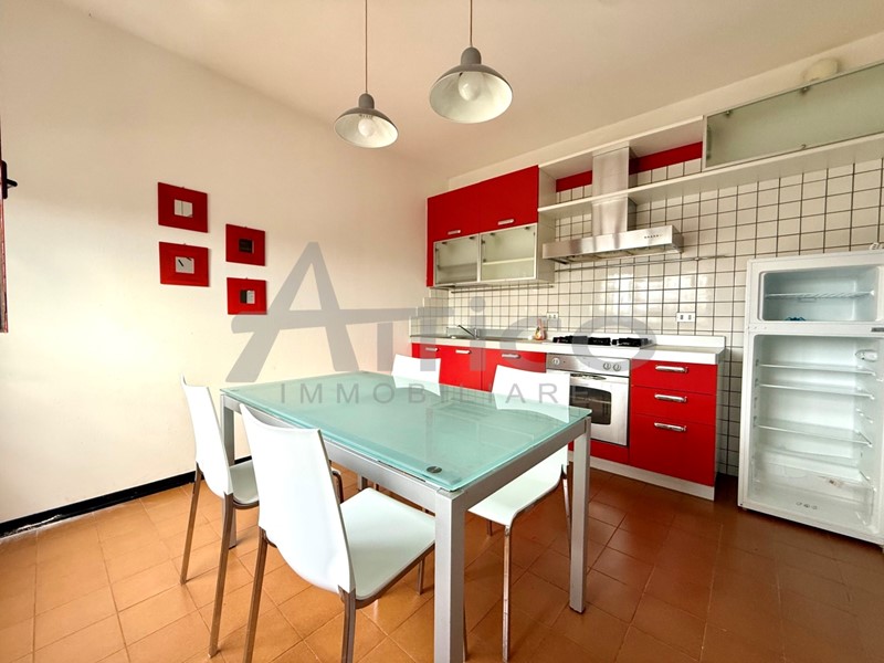Appartamento in Vendita a Rovigo, zona Commenda Est, 88'000&euro;, 90 m², arredato