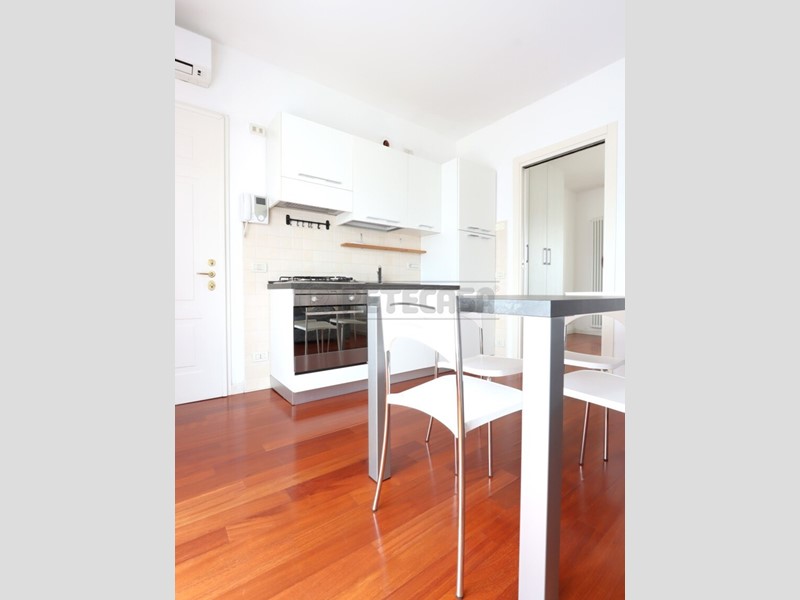 Bilocale in Affitto a Creazzo, 650&euro;, 59 m², arredato, con Box