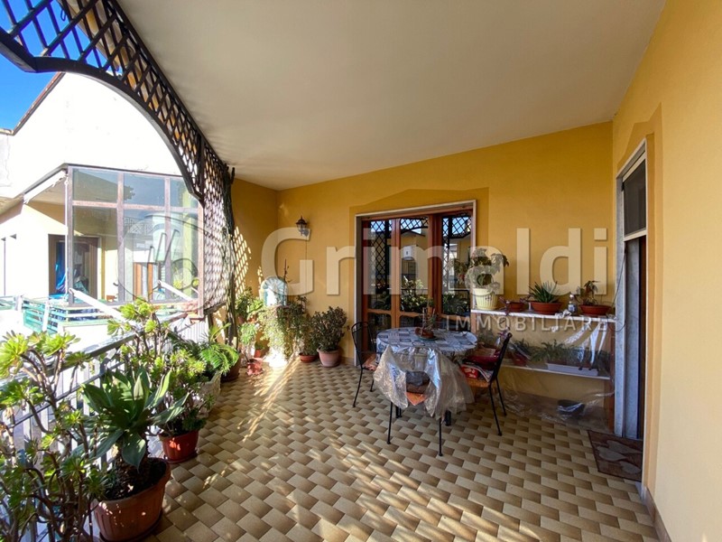 Trilocale in Vendita a Giugliano in Campania, 155'000&euro;, 110 m²