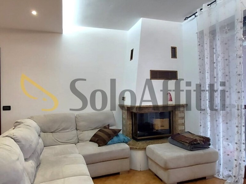 Quadrilocale in Affitto a Torino, zona Lucento, 750&euro;, 90 m², arredato, con Box