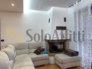 Quadrilocale in Affitto a Torino, zona Lucento, 750&euro;, 90 m², arredato, con Box