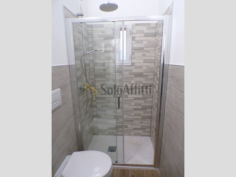 Trilocale in Affitto a Pavia, zona Centro, 750&euro;, 70 m², arredato