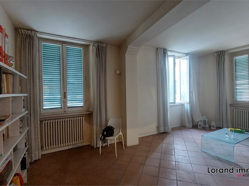 Appartamento in Vendita a Lucca, 450'000&euro;, 154 m²