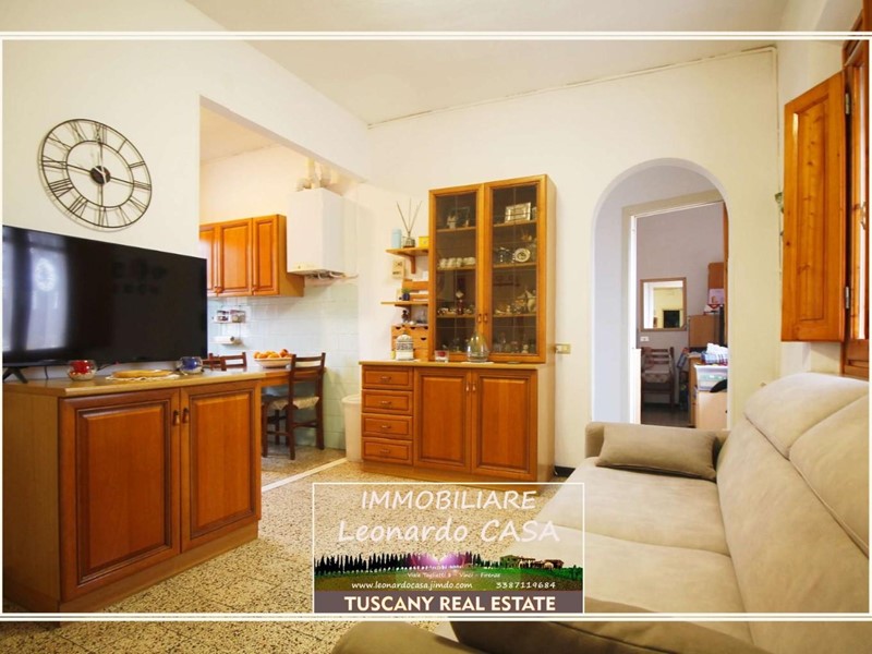 Trilocale in Vendita a Capraia e Limite, zona Limite, 85'000&euro;, 52 m²