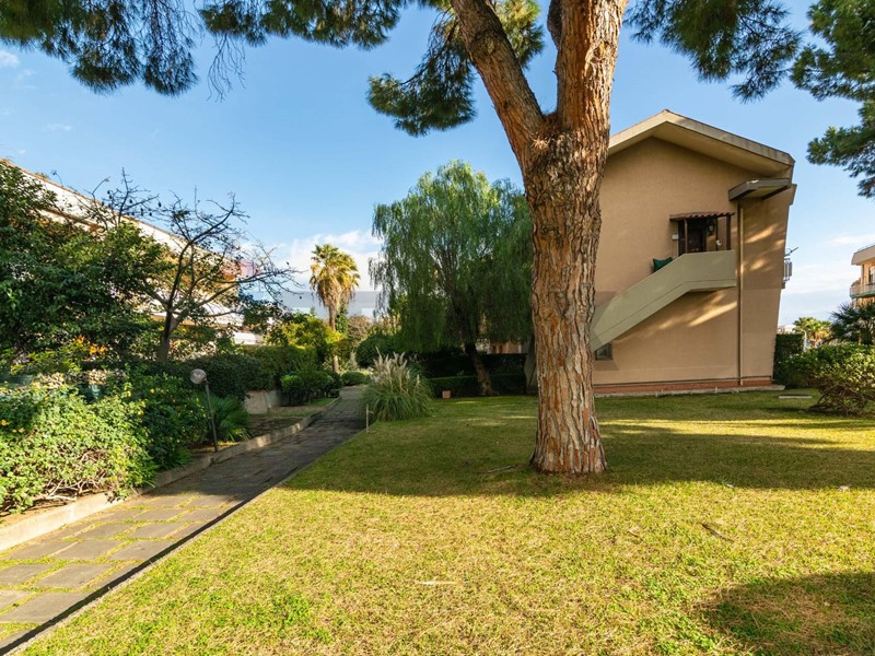 Appartamento in Vendita a Catania, 498'000&euro;, 150 m²