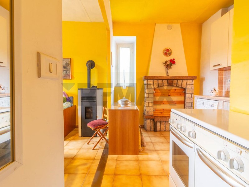 Bilocale in Vendita a Ischia di Castro, 35'000&euro;, 50 m²