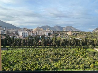 Trilocale in Vendita a Palermo, 250'000&euro;, 100 m²