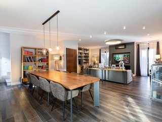 Appartamento in Vendita a Monterotondo, 650'000&euro;, 244 m²